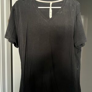 Lululemon Athletica Black V-Neck Tee Large